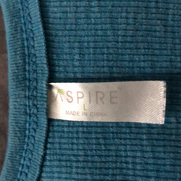 Aspire Women’s Tank Top - Picture 3 of 3